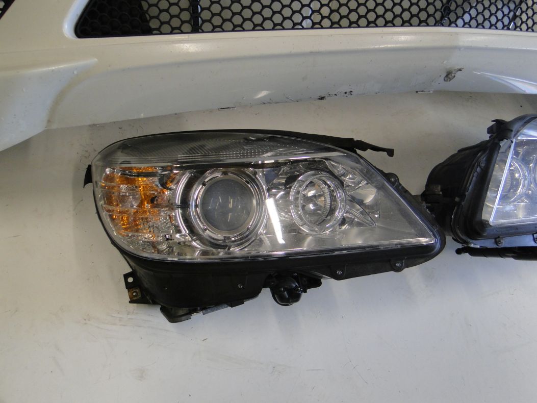 MERCEDES C KLASA W204 AMG LAMPA XENON PRAWA LEWA - obrazek 2