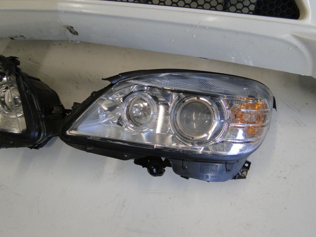 MERCEDES C KLASA W204 AMG LAMPA XENON PRAWA LEWA - obrazek 3