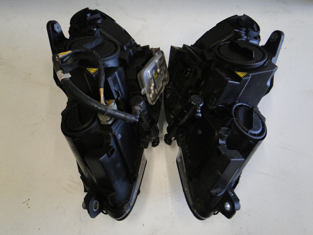 MERCEDES C KLASA W204 AMG LAMPA XENON PRAWA LEWA - obrazek 6