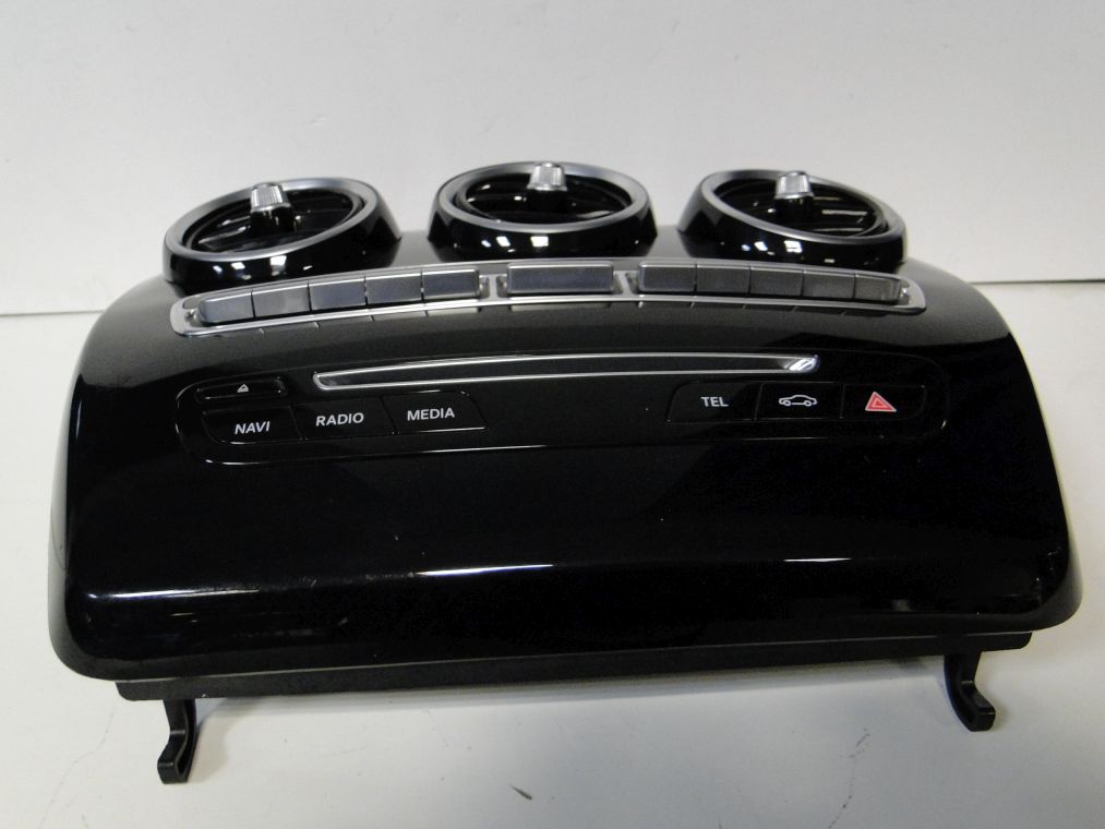 MERCEDES C KLASA W205 PANEL STEROWNIK KLIMATYZACJI ŚWIATEŁ - obrazek 4