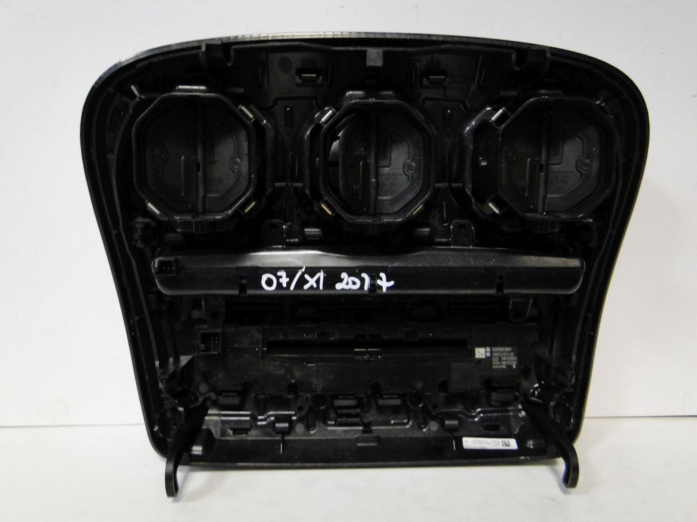 MERCEDES C KLASA W205 PANEL STEROWNIK KLIMATYZACJI ŚWIATEŁ - obrazek 6