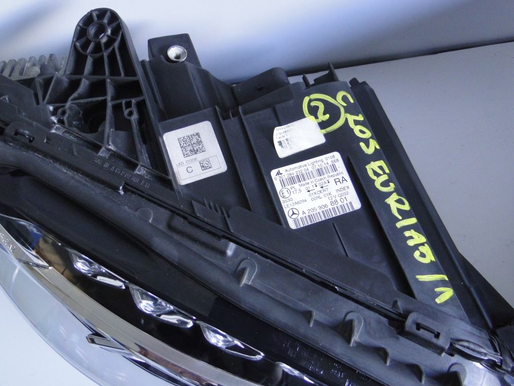 MERCEDES C KLASA 205 AMG LAMPA FULL LED LEWA PRAWA - obrazek 8