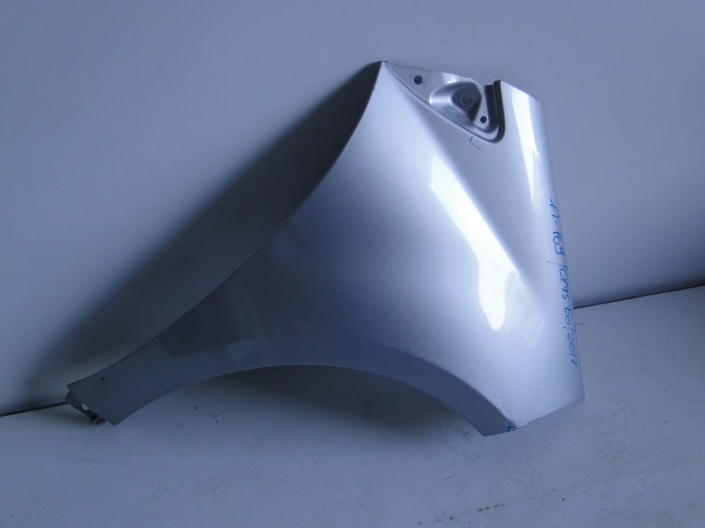 MERCEDES A KLASA W169 BŁOTNIK PRZEDNI PRAWY - obrazek 2