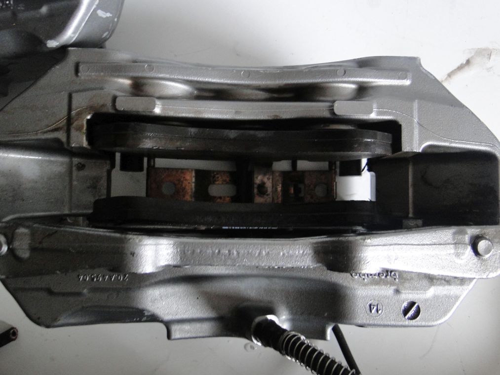 MERCEDES 63 AMG TARCZE ZACISKI KLOCKI KOMPLET - obrazek 8