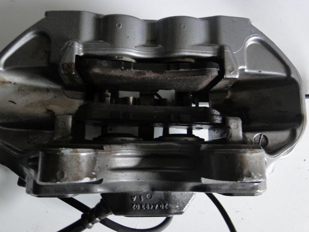 MERCEDES 63 AMG TARCZE ZACISKI KLOCKI KOMPLET - obrazek 9