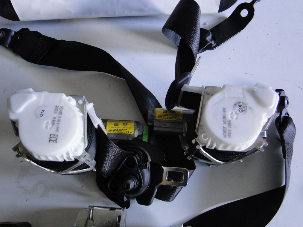 MERCEDES GLK X204 PO LIFCIE PAS BEZPIECZEŃSTWA PRAWY LEWY - obrazek 3