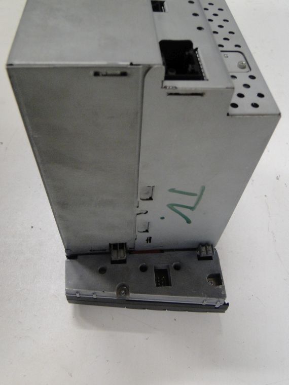 MERCEDES E KLASA W211 PO LIFCIE NAWIGACJA RADIO AP 50 - obrazek 8