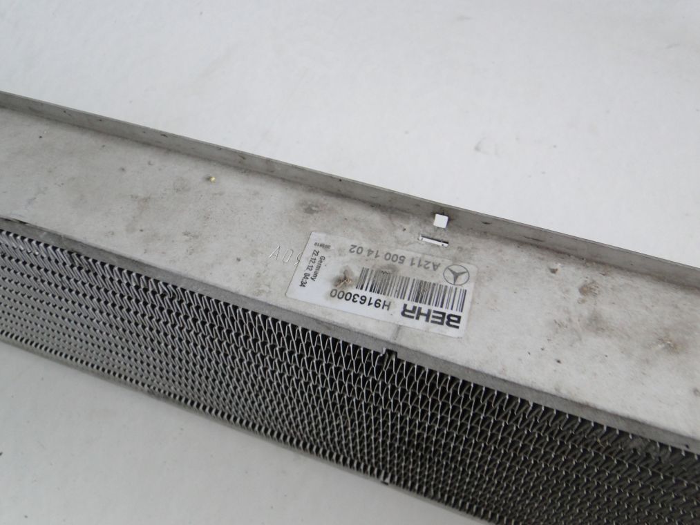 MERCEDES E KLASA W211 INTERCOOLER 350 CGI - obrazek 3