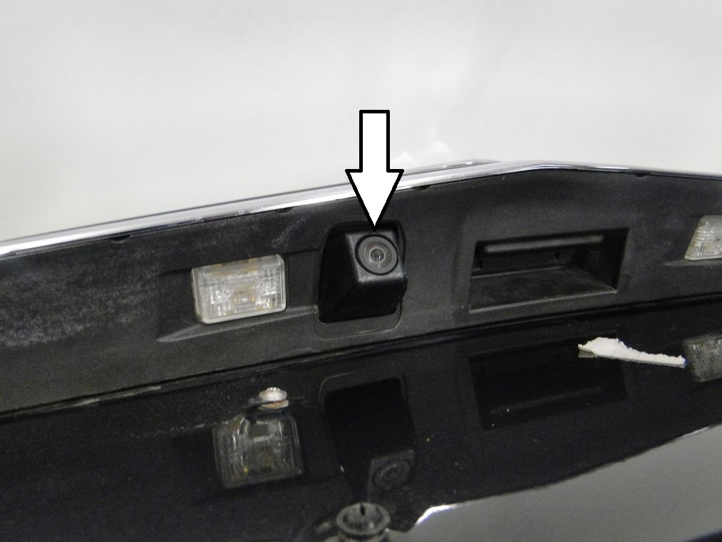 MERCEDES E KLASA W212 PO LIFCIE KAMERA