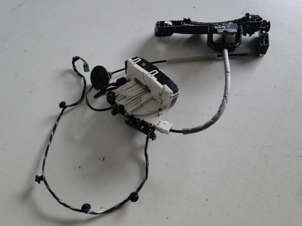 MERCEDES C KLASA W204 E KLASA W212 ZAMEK