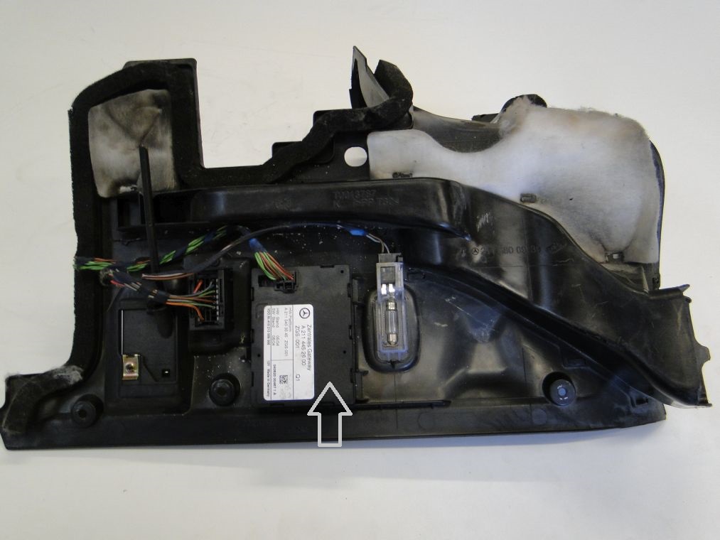 MERCEDES E KLASA W211 STEROWNIK A2114452600 - obrazek 2