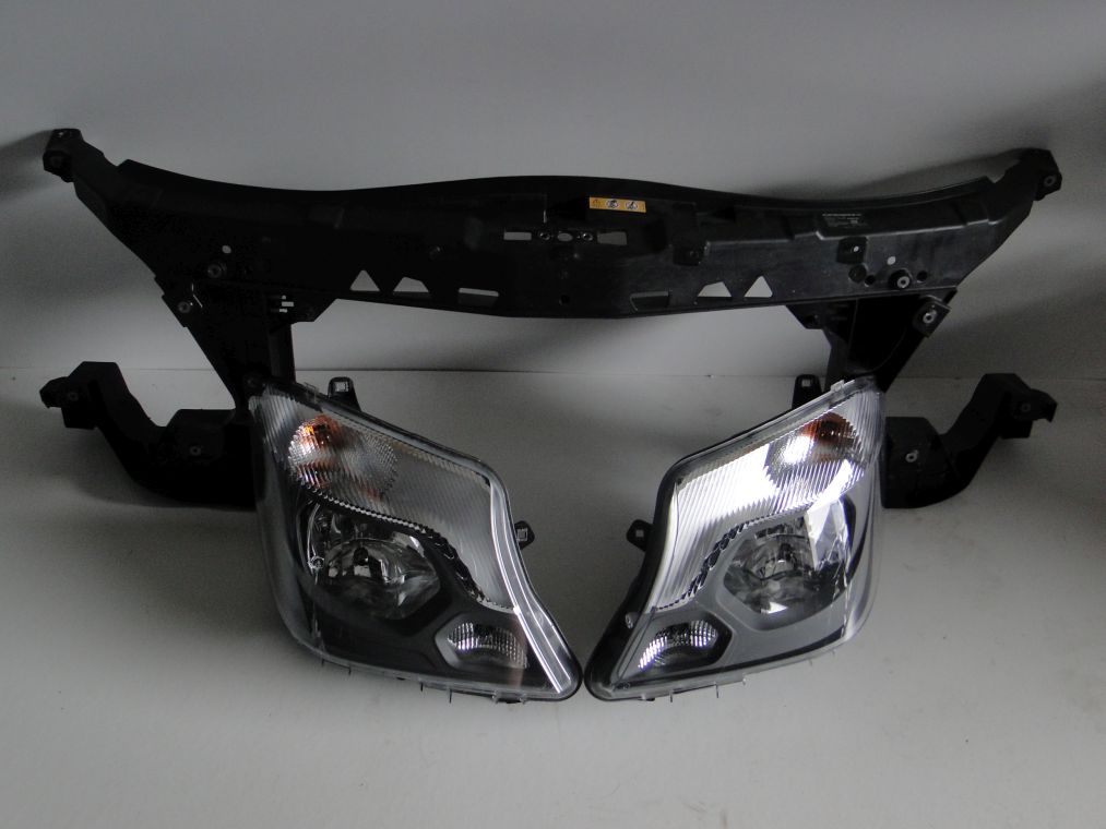 MERCEDES SPRINTER W906 PO LIFCIE LAMPA H7 LEWA PRAWA
