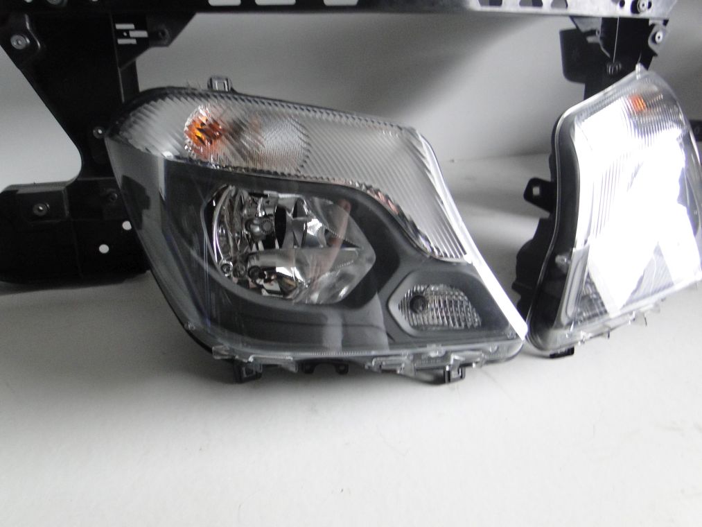 MERCEDES SPRINTER W906 PO LIFCIE LAMPA H7 LEWA PRAWA - obrazek 3