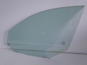 MERCEDES E KLASA W212 SZYBA PRZEDNA LEWA 2011