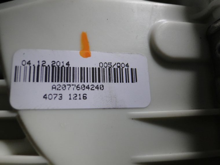 MERCEDES C KLASA W205 CLA W117 GLA X156 E KLASA W207 W212 ZAMEK - obrazek 3