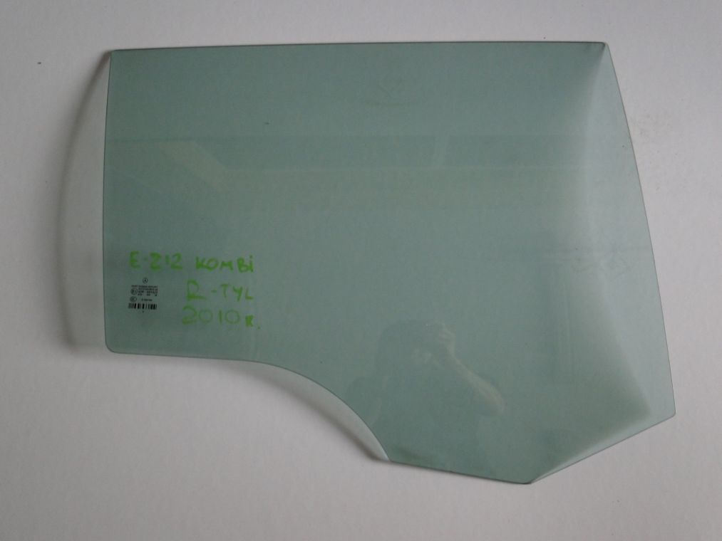 MERCEDES E KLASA W212 KOMBI SZYBA TYLNA PRAWA