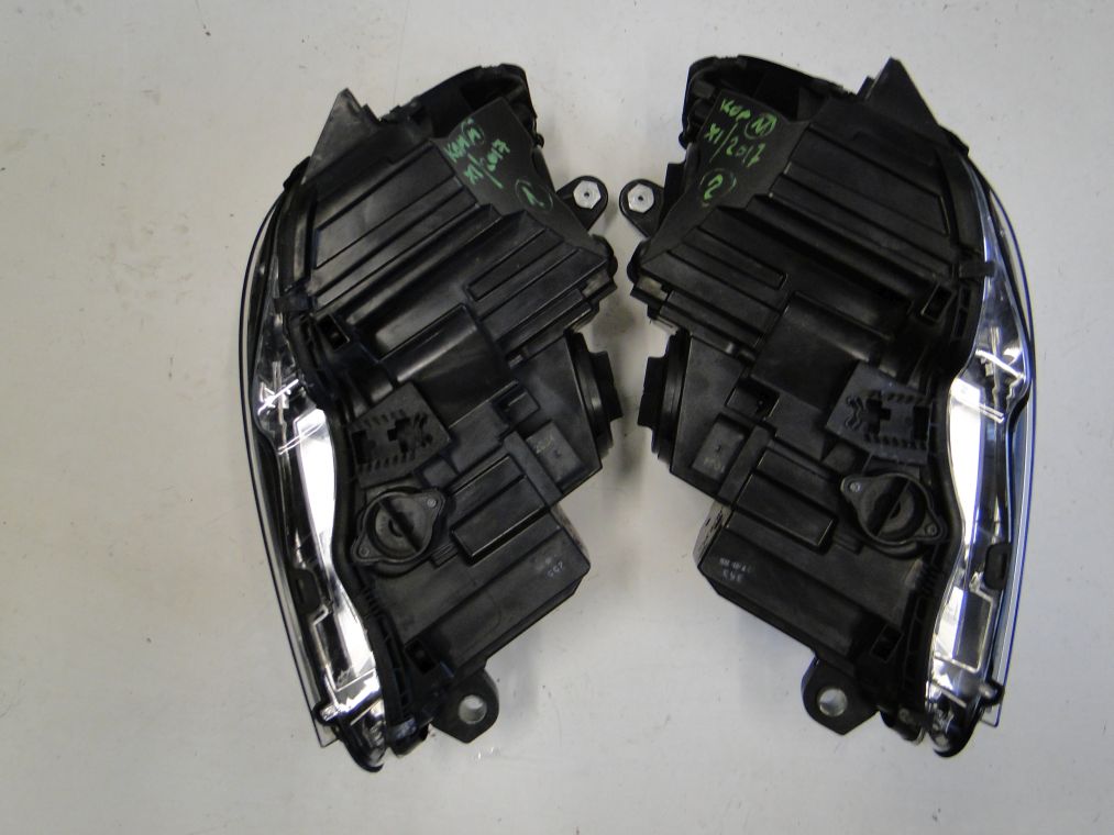 MERCEDES C KLASA W204 PO LIFCIE LAMPA CZARNA PRAWA LEWA - obrazek 5