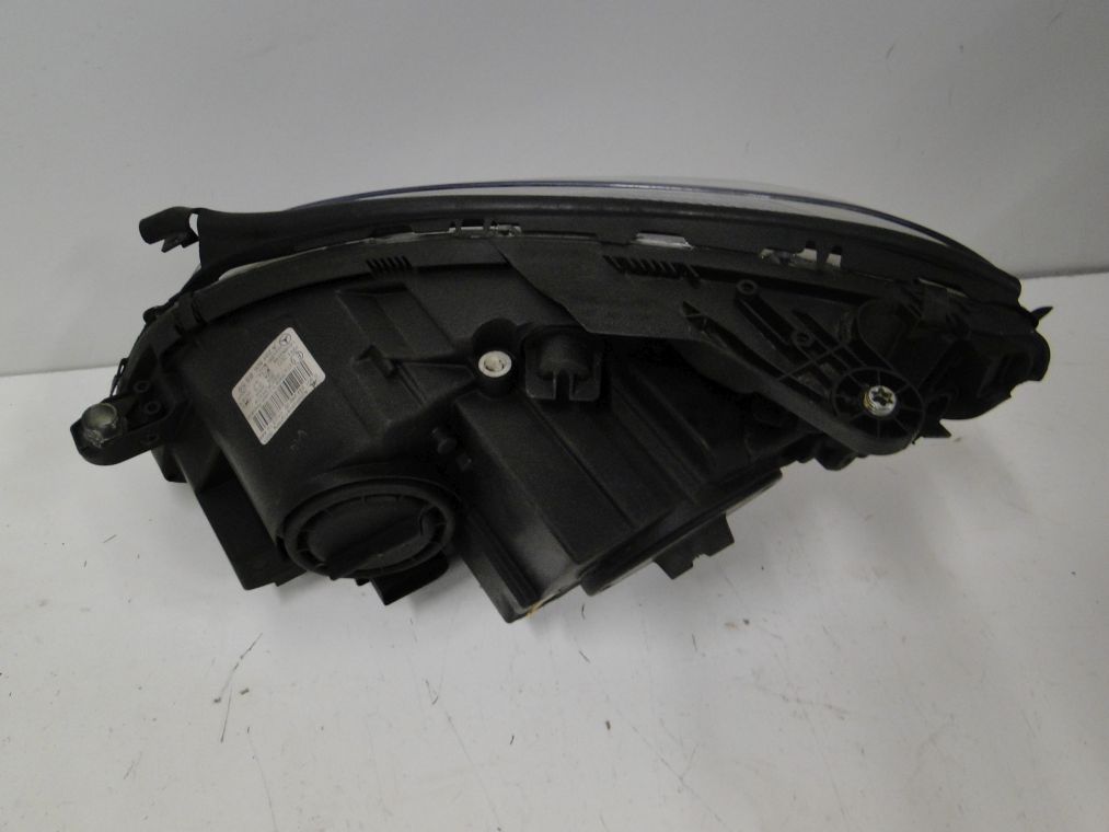 MERCEDES C KLASA W204 AMG LAMPA CZARNA XENON PRAWA - obrazek 4