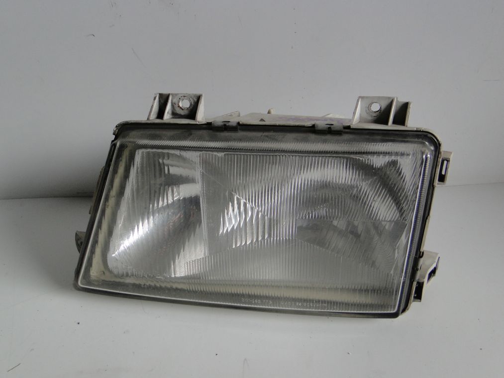 MERCEDES SPRINTER 901 903 PRZED LIFTEM LAMPA LEWA
