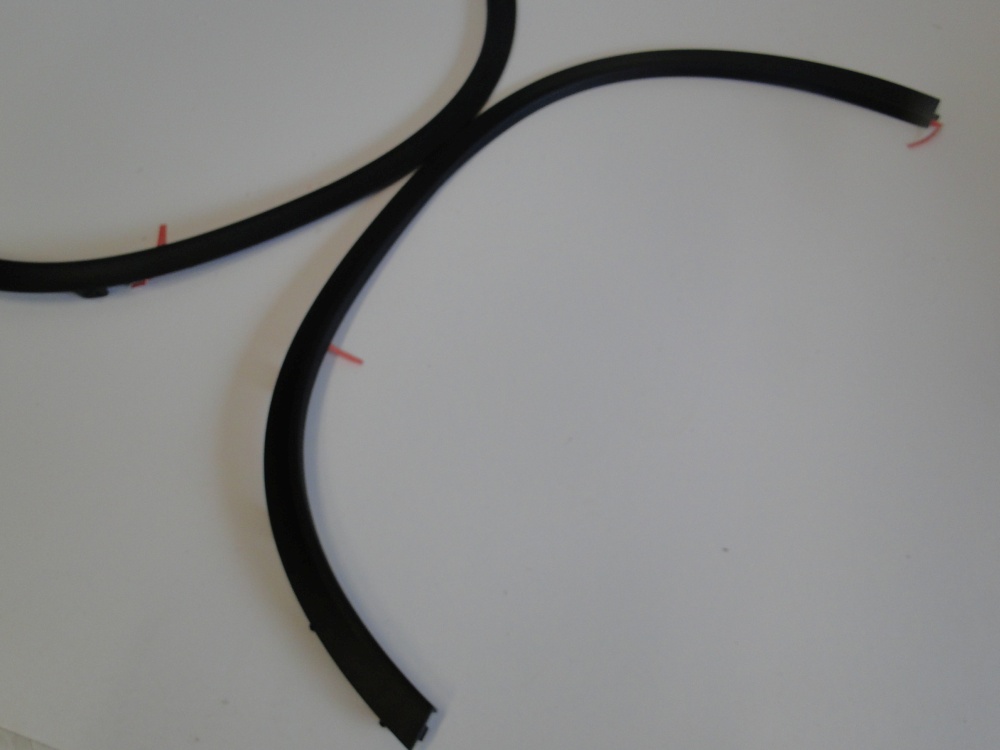 MERCEDES GLE 292 COUPE LISTWA POSZERZENIE BŁOTNIKA - obrazek 2