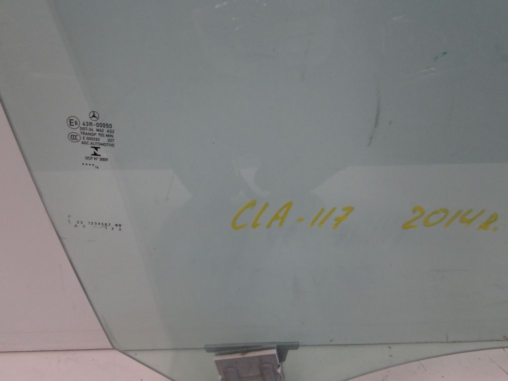 MERCEDES CLA W117 SZYBA PRZEDNIA PRAWA 2014 - obrazek 2