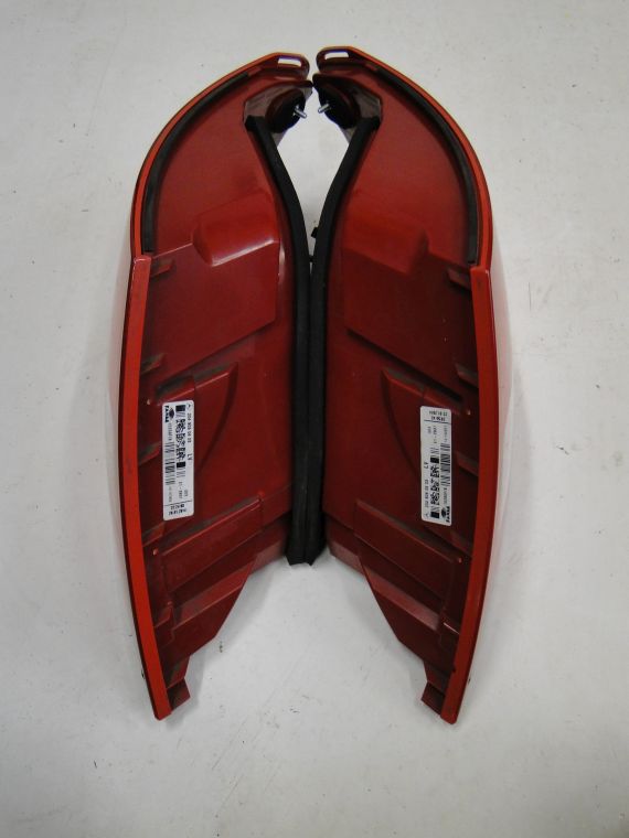 MERCEDES C KLASA 204 LIMUZYNA PO LIFCIE LAMPA PRAWA LEWA - obrazek 6