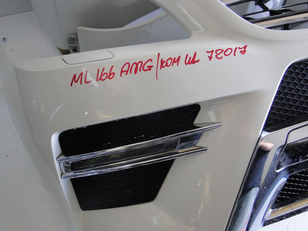 MERCEDES ML W166 ZDERZAK AMG PRZEDNI BIAŁY - obrazek 2