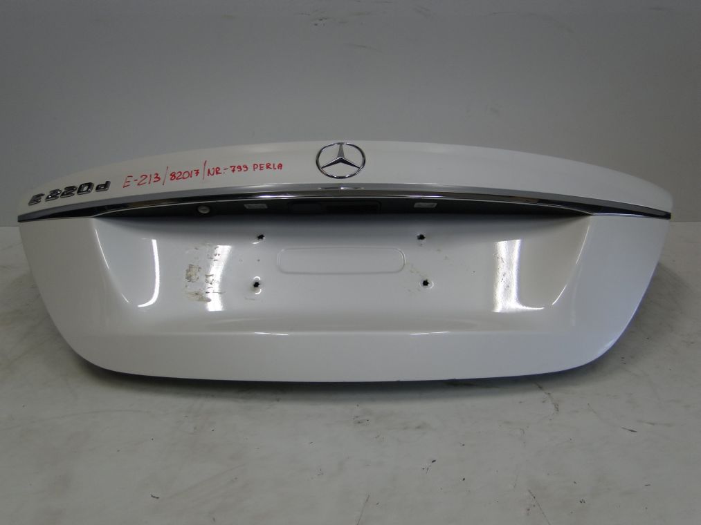 MERCEDES E KLASA W213 KLAPA TYLNA