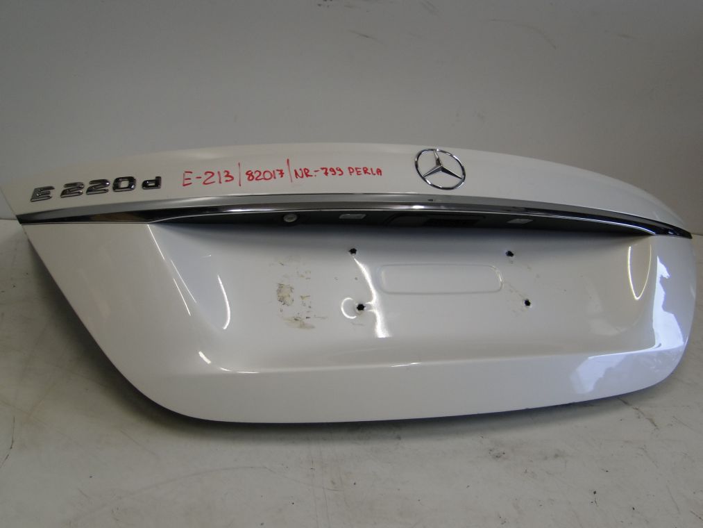 MERCEDES E KLASA W213 KLAPA TYLNA - obrazek 9