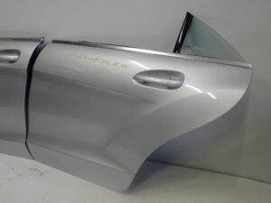 MERCEDES CLS W218 DRZWI LEWE TYLNE KOLOR 775