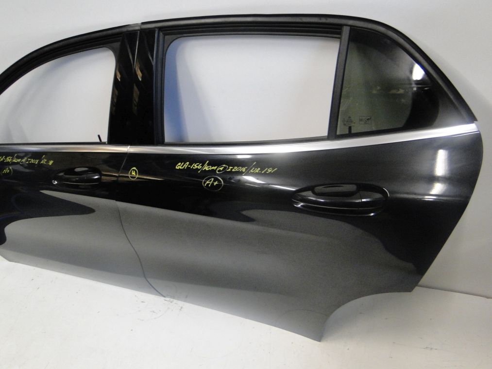 MERCEDES GLA X156 DRZWI LEWE PRZEDNIE TYLNE KOLOR 191 - obrazek 6