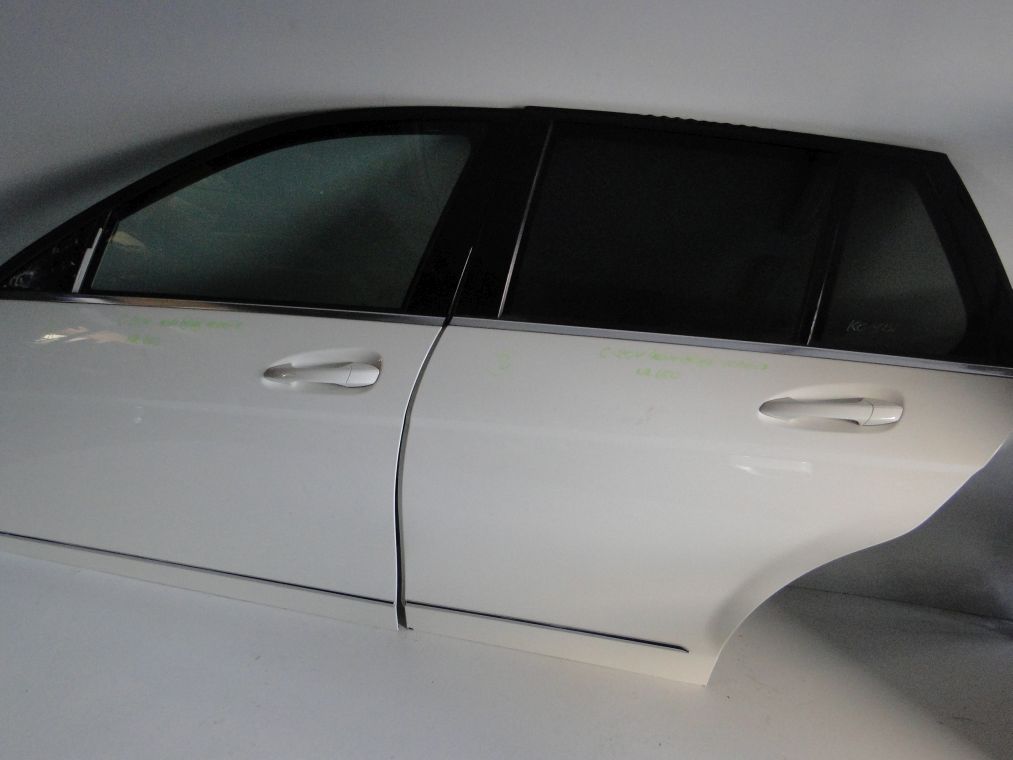 MERCEDES C KLASA W204 KOMBI PO LIFCIE DRZWI PRZEDNIE LEWE TYLNE - obrazek 2