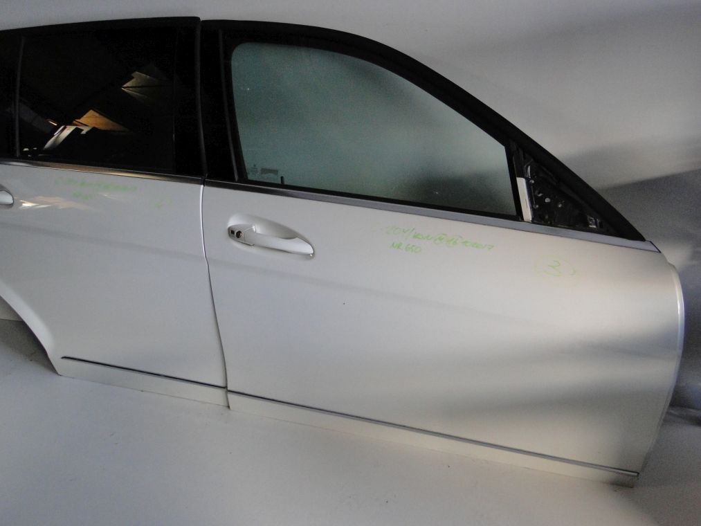 MERCEDES C KLASA W204 KOMBI PO LIFCIE DRZWI PRZEDNIE PRAWE TYLNE - obrazek 3