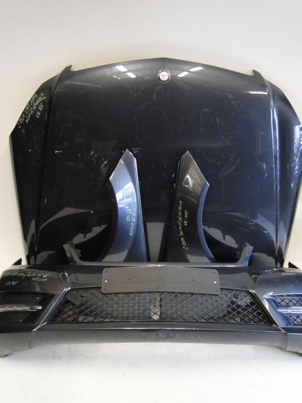 MERCEDES C KLASA W204 COUPE ZDERZAK PRZEDNI AMG