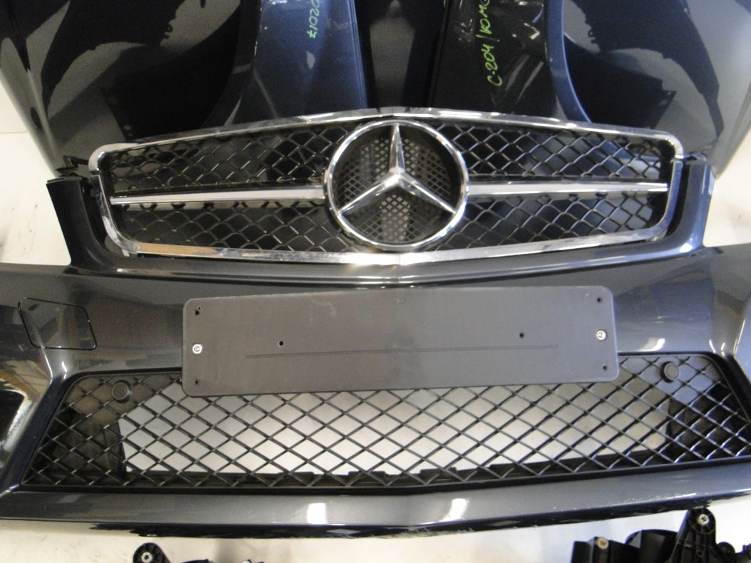 MERCEDES C KLASA W204 COUPE ZDERZAK PRZEDNI AMG - obrazek 3