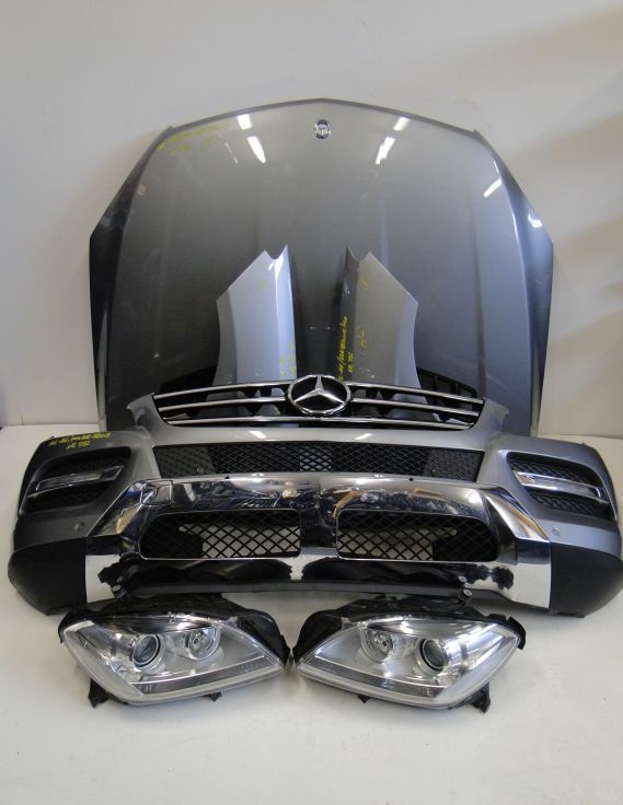 MERCEDES ML W166 ZDERZAK PRZEDNI