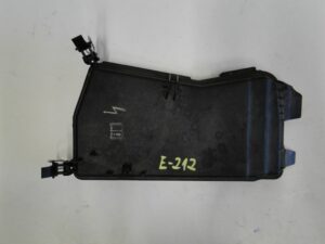 MERCEDES E KLASA W212 CLS W218 OSŁONA BEZPIECZNIKÓW A2125400082