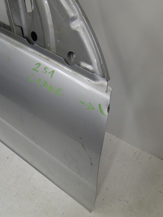 MERCEDES R KLASA W251 DRZWI PRZEDNIE PRAWE - obrazek 3