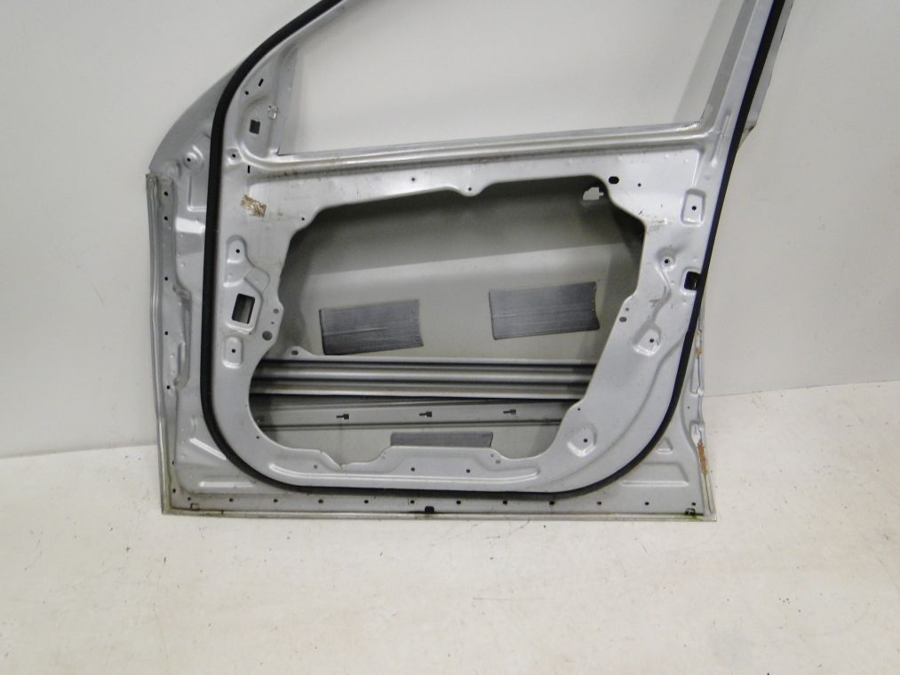 MERCEDES R KLASA W251 DRZWI PRZEDNIE PRAWE - obrazek 6