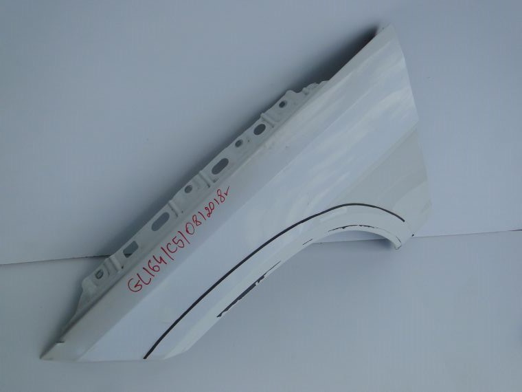 MERCEDES GL W166 BŁOTNIK PRZEDNI LEWY