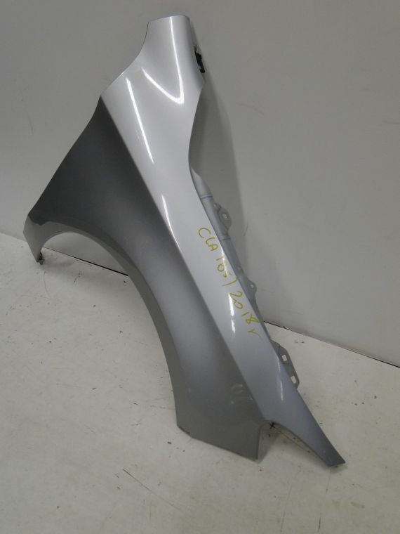 MERCEDES CLA W117 BŁOTNIK PRAWY PRZEDNI - obrazek 3