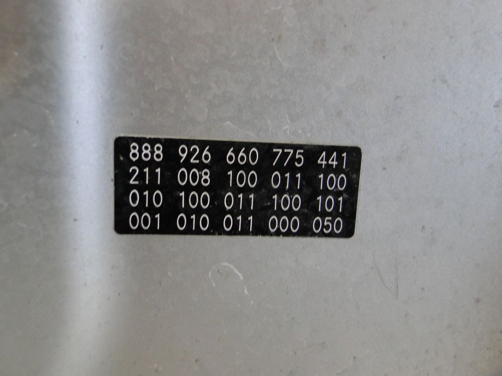 MERCEDES E KLASA W211 PO LIFCIE MASKA POKRYWA SILNIKA - obrazek 8