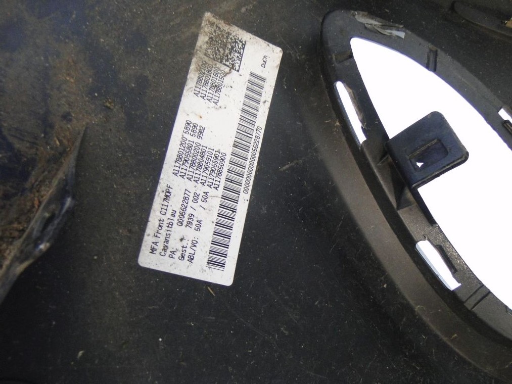 MERCEDES CLA W117 PO LIFCIE ZDERZAK PRZEDNI - obrazek 11