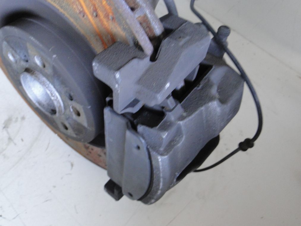 MERCEDES ML W166 GL ZACISK PRZEDNI AMG PRAWY LEWY - obrazek 3