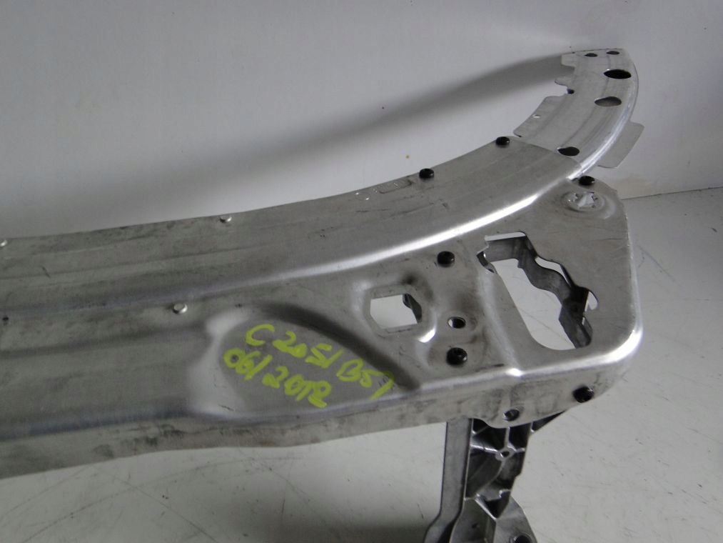 MERCEDES C KLASA W205 WZMOCNIENIE CZOŁOWE PAS - obrazek 5