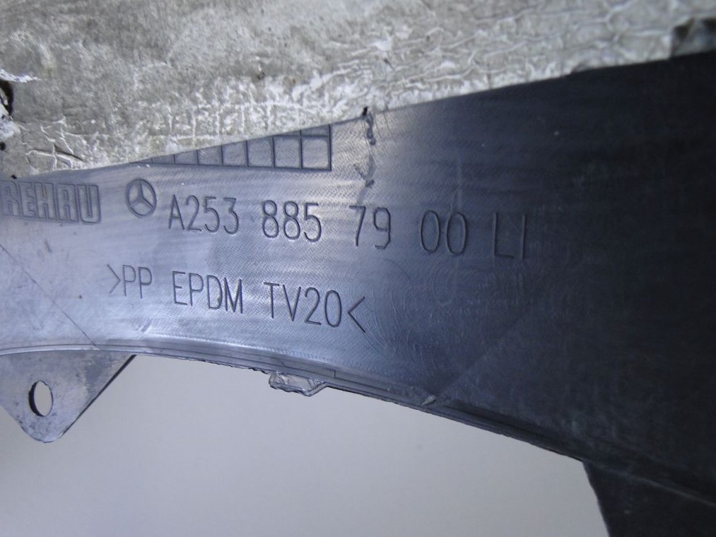 MERCEDES GLC X253 HOKEJ AMG - obrazek 7