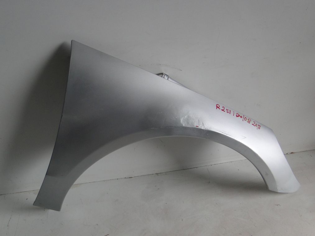 MERCEDES R KLASA W251 BŁOTNIK PRZEDNI PRAWY - obrazek 5