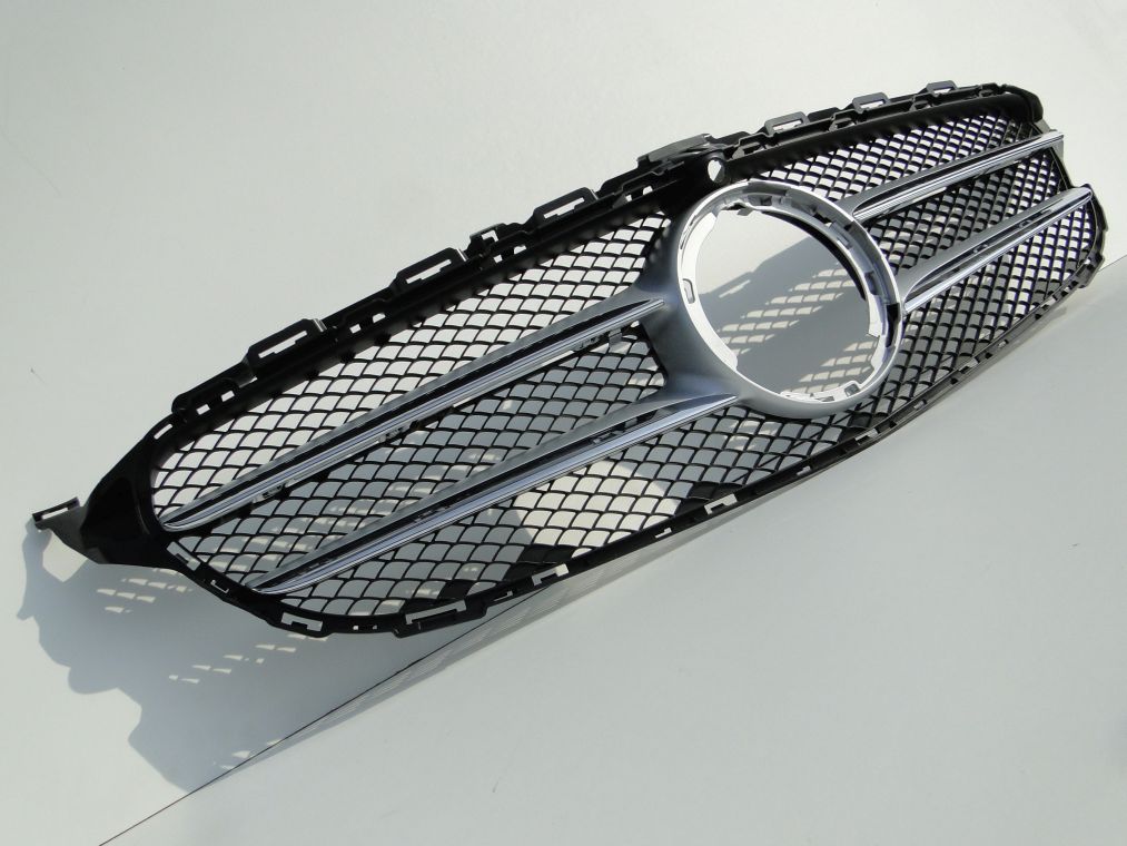 MERCEDES C KLASA W205 PO LIFCIE GRILL ATRAPA NA KAMERĘ - obrazek 6