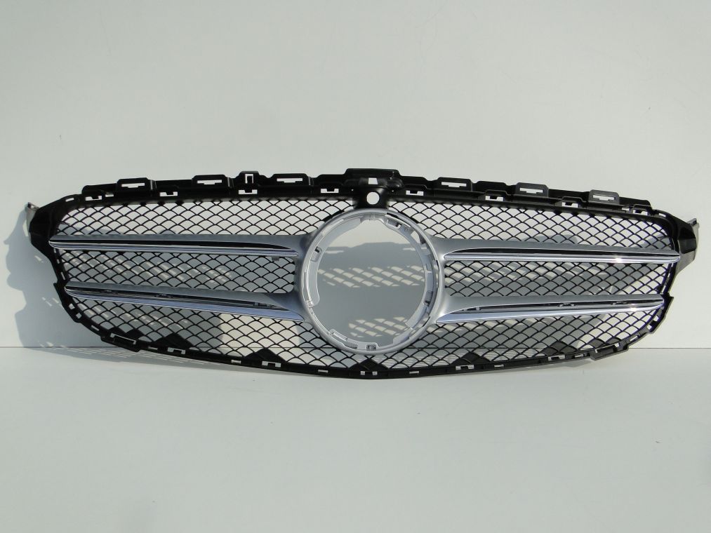 MERCEDES C KLASA W205 PO LIFCIE GRILL ATRAPA NA KAMERĘ - obrazek 9