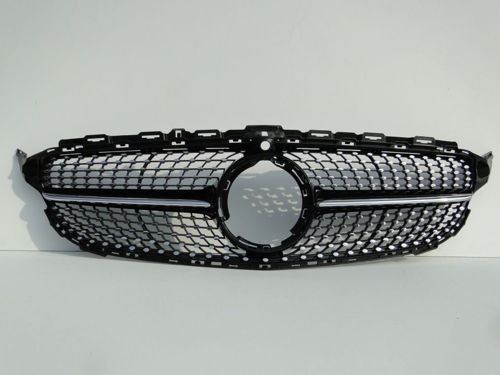 MERCEDES C KLASA W205 PO LIFCIE AMG GRILL ATRAPA DIAMENT